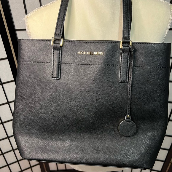 Michael🌟 Kors Black Tote Bag - Picture 1 of 3